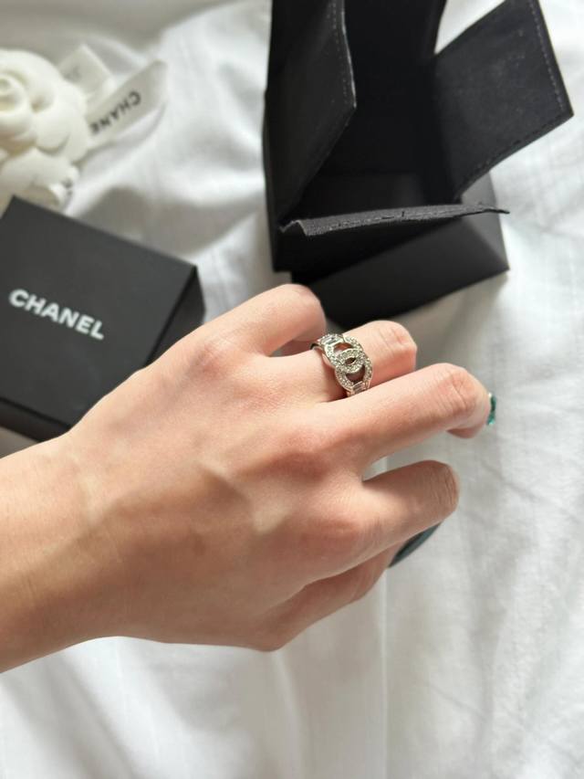 We Produce A Large Number Of Products. Consult Fu Sweet Cube Diamond Double C Ri