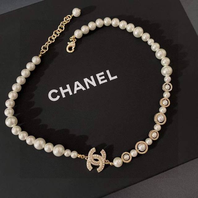 Xiaohongshu Recommends 23 New Earrings Chanel Chanel Full Diamond Pearl Bow Earr
