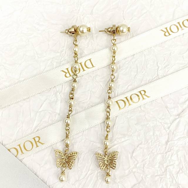Code E2448 Dior Earrings Are Hot-Selling Models. New Arrivals Dior Tassel Pearl