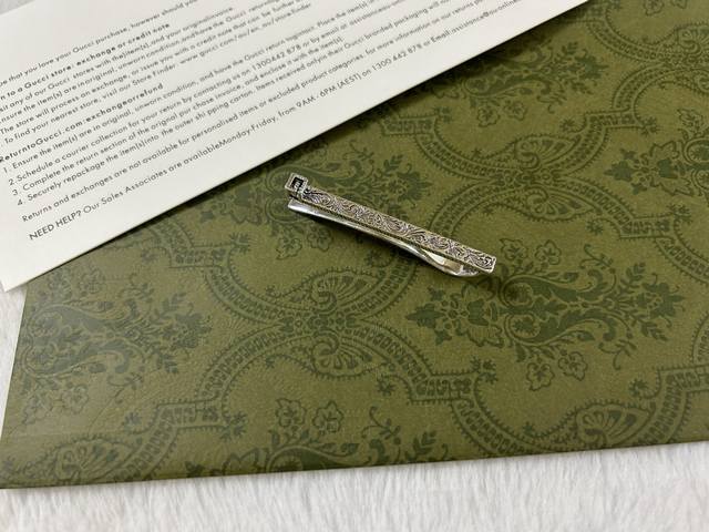gucci Gucci Pattern Tie Clip