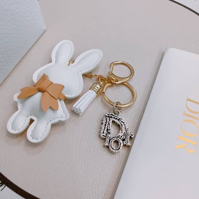 New Product Release Dior Keychain Bag Buckle Latest Model Bag Pendant With Highe