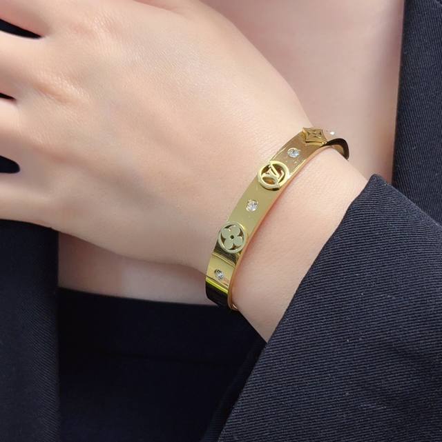 New Product Original Goods Lv Printed Four-Leaf Clover Unisex Gold And White Dia