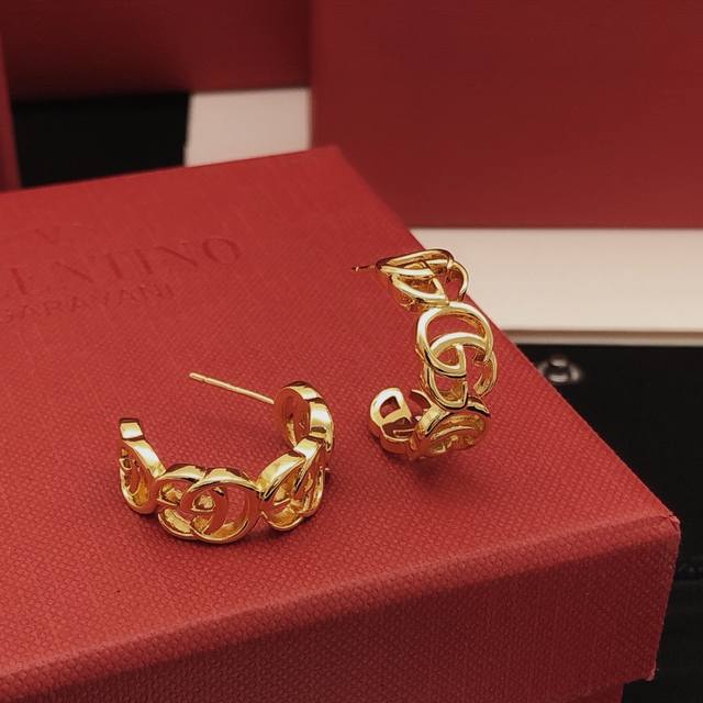 No.Ged0153 Gucc*Latest Moon Polished Earrings Ear Hooks Consistent Zp Brass Mate