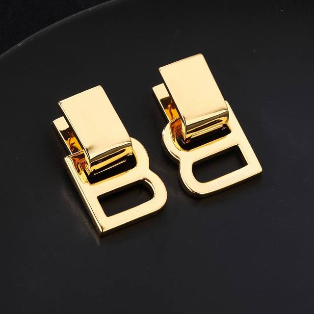 Original New Earrings Balenciaga New Metal Earrings Earrings Counter Consistent