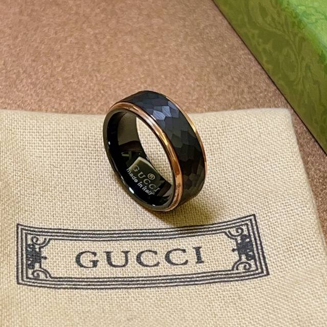 The Latest Model Of Gucci Ring, With A Higher Grade, The Same Style As Celebriti