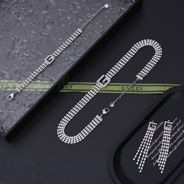 Necklace Bracelet 140 Earrings 100 Latest Release Gucci Counter Hot Sale Factory
