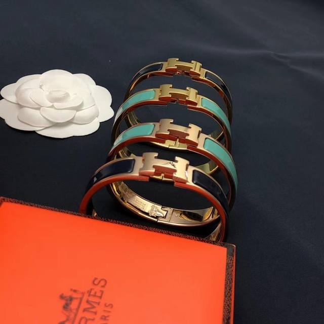 High Version H Enamel Bracelet Super Authentic Enamel Color Matching Is Uniform