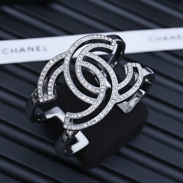 Chanel Full Diamond Double C Logo Bracelet Chanel Full Diamond Bracelet Is So Be