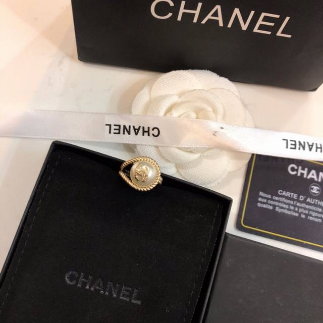 chanel Chanel Ring Simple And Versatile Ring New Version Super Beautiful Just