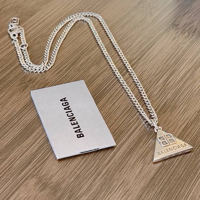 Original New Balenciaga Necklace Balenciaga New Necklace Counter Consistent Deta