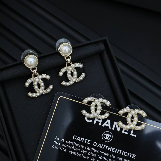 Double C Pearl Earrings Gentle And Elegant Pearl Earrings Make You Look Like A R