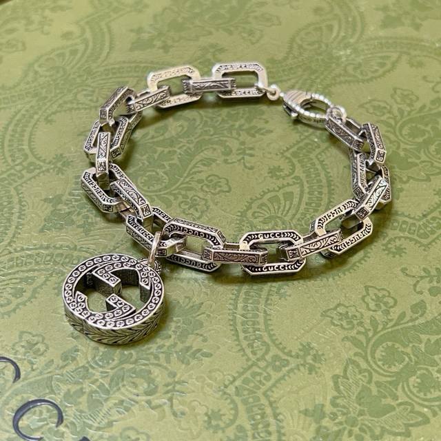 2025 The Latest Luxury Bracelet, Pay Attention To The Details, Exclusive High