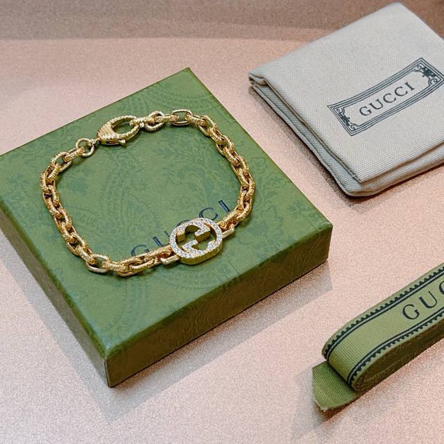 Is So Cool. The Latest Gold Bracelet In 2025. Exclusive High-Quality Gucci Brace