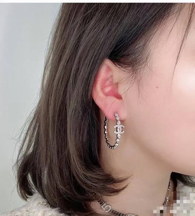 chanel Teardrop-Shaped Round Diamond Cc Full Diamond Earrings Not Too Big Or