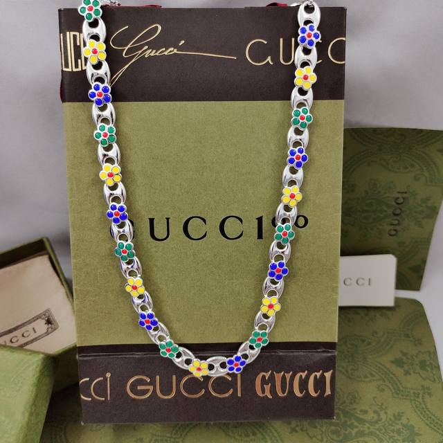 gucci New Interlocking Double G Green Enamel Flower Anchor Chain Necklace Dec