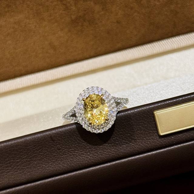 a6036 Simulated Diamond Rich Woman Series Three-Carat Pigeon Egg Double-Row D