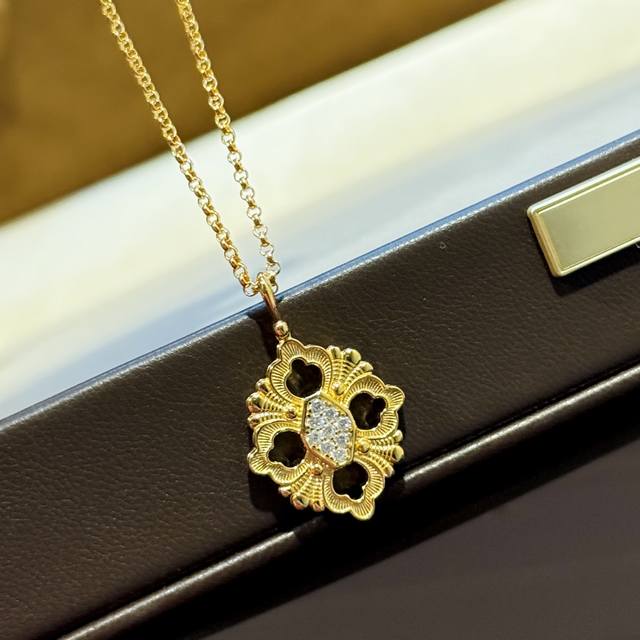 a5118 Buccellati New Retro Opera House Buccellati Style Medieval Style Four-L
