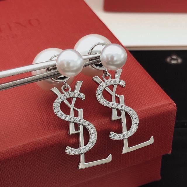 No.Yed0076 Yvessaintlauren*Latest Model Large And Small Pearl Pendant Letter Dia