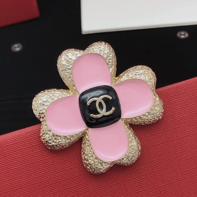 No.Xxz0222 Ch*Nel Latest Pink Camellia Brooch Consistent Zp Brass Material