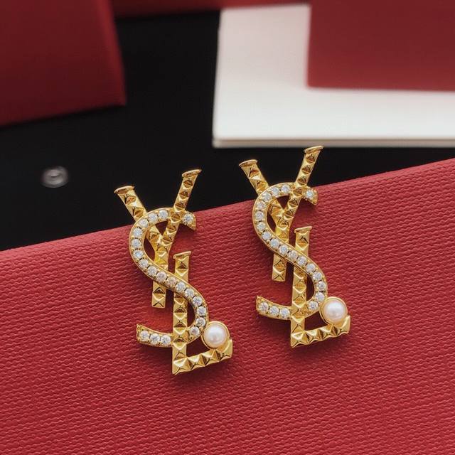 No.Yed0074 Yvessaintlauren*Latest Diamond Letter Earrings Consistent Zp Brass Ma