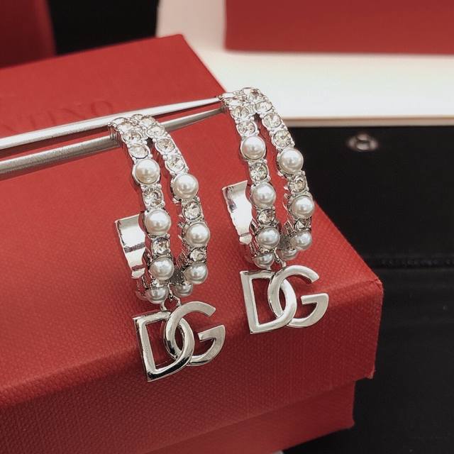 No.Dged0026 Dg*Latest Style Rice Bead Ear Hook Consistent Zp Brass Material