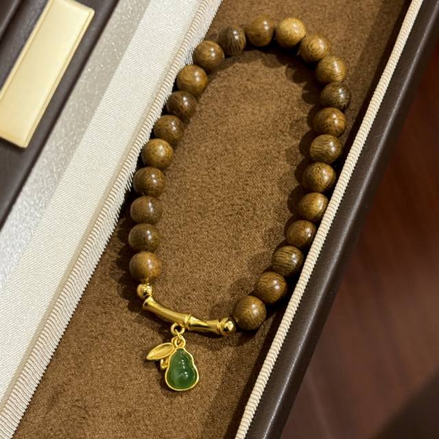 a6013 Ins Style Agarwood Beads Chalcedony Gourd Beads Bracelet Is So Elegant.