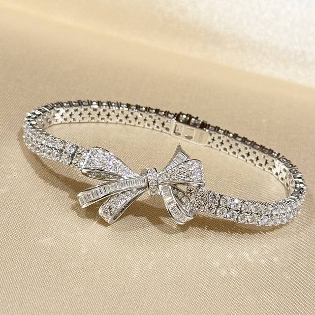 s0192 New Top Jewelry Butterfly Double Row Diamond Bracelet Is One-To-One Mad