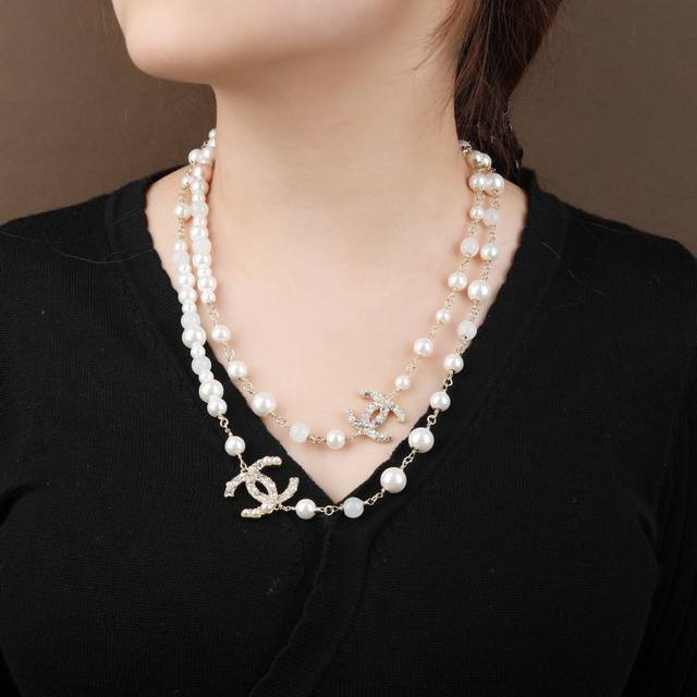 Xiaoxiang's New Necklace Pearl Sweater Chain Exquisite Design Heavy Handmade Sim