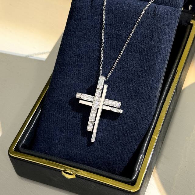 a3342 Hw New Double Cross Necklace Selected German Imported S925 Sterling Sil