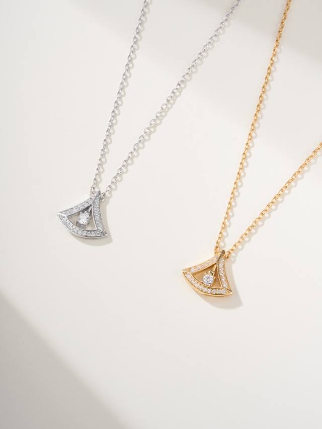 p Price Diva's Dream Small Hollow Full Diamond Necklace If You Feel That Bv S
