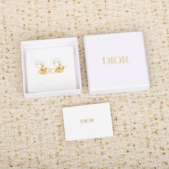 250077 We Produce Zp5720 Large Quantity Consultation Fu Dor Cd Pearl Earrings