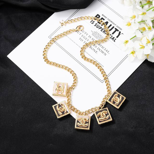 Chanel New Necklace Counter Synchronous New Double C Fine Craftsmanship Original