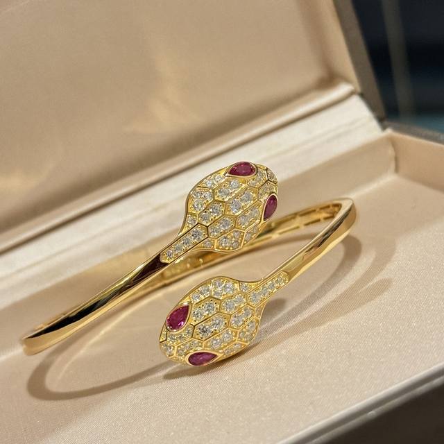 a0778 Bv Year Of The Snake New Year Red Ruby Double Headed Snake Bracelet Mad