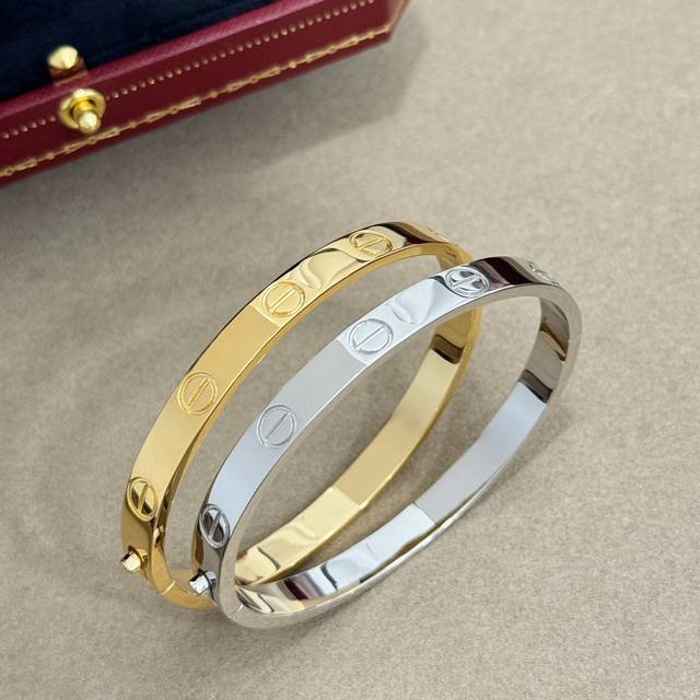 a2492 Buckle Sterling Silver Version, The Most Fashionable And Classic Smooth