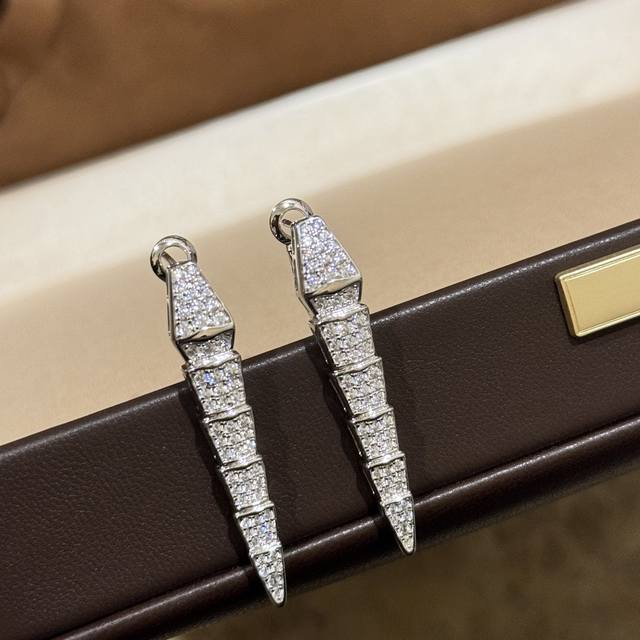 a5600 New Serpenti Series Full Diamond Wide Version Snake Ear Clap Selected G