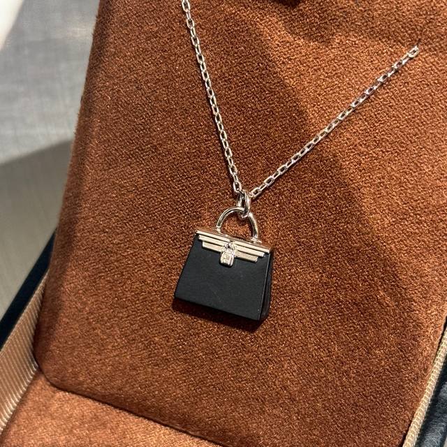 a5431 Hot New Kelly Bag Black Ceramic Matte Black Necklace High-End Custom To