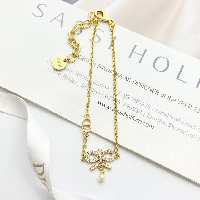 Today's New Model Code H570 0247825 Dior Bracelet Hot Sale Model Hot New Arrival