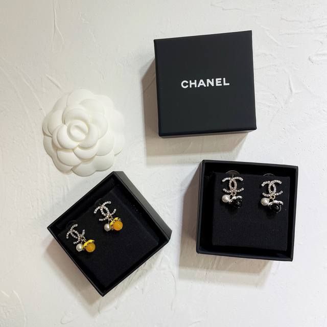 We Produce The Fragrant Camellia Earrings Zp3500 Two Colors Of White Camellia Bl