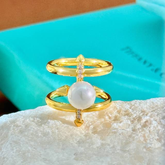 tfntiffany Tiffany Fashion Luxury Diamond Spear Arrow Cross Pearl Ring Brass