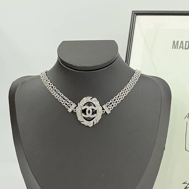 Chanel Necklace Hot-Selling Model Is Now Available. Chan 25 Full Diamond Black O