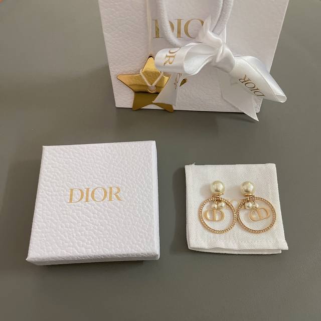 We Produce D Large Circle Pearl Earrings Zp6900. So Beautiful. The Upper Ear Is