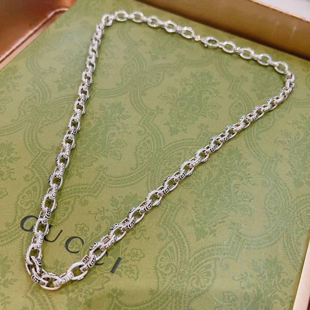 The Latest Gucci Necklace With A Thicker Chain And A Higher Grade. Handmade. The