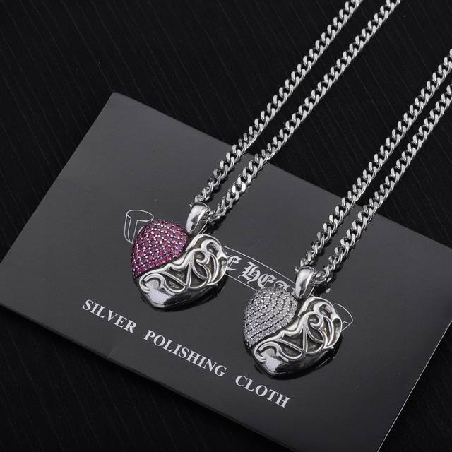 New Counter Quality Chrome Hearts Chrome Hearts Classic Retro Love Pendant Class