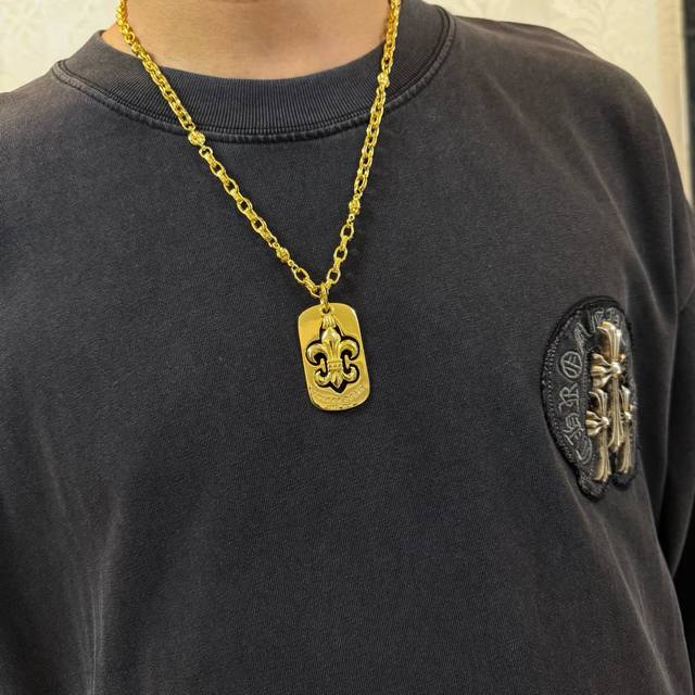 New Counter Quality Chrome Hearts Chrome Hearts Gold Cross Flower Ball Necklace