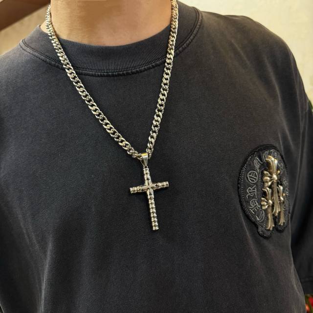 New Counter Quality Chrome Hearts Chrome Hearts Cross Flower Half Flower Cuban N