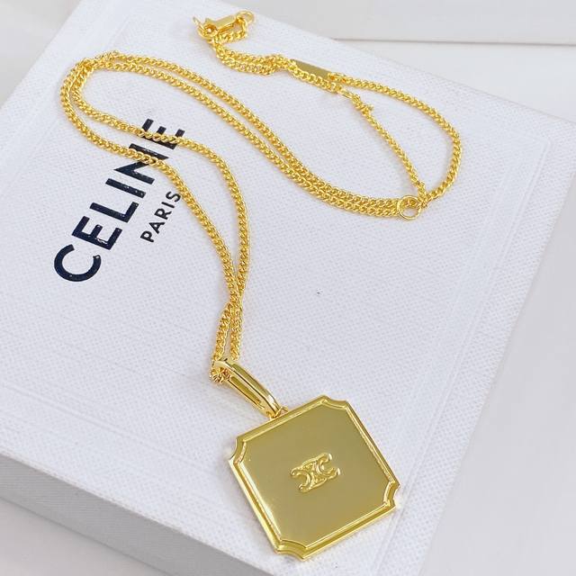 celine Arc De Triomphe Logo Square Brand Is Hot New Exclusive High-End Qualit