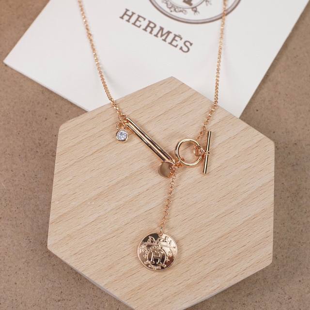 Hermes Gold Coin Book Seal Necklace Zp26200 A Beautiful And Versatile Necklace T