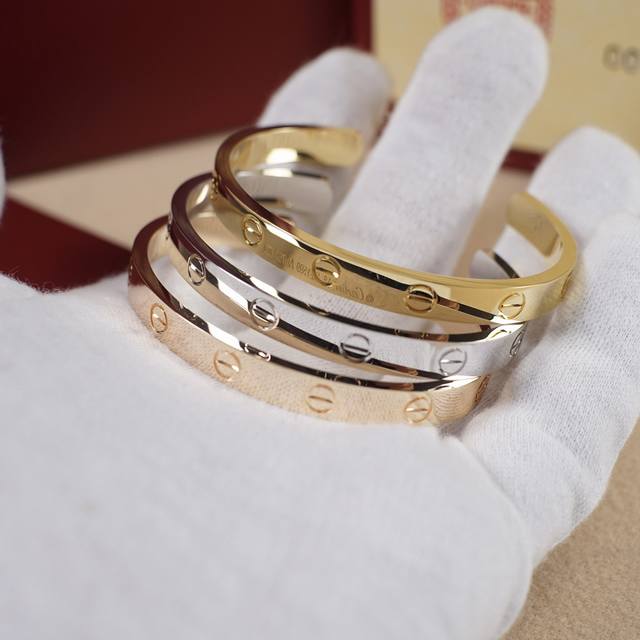 Cartier Love Screw Open Bracelet Zp61100+ Can Be Customized With Real Gold And R