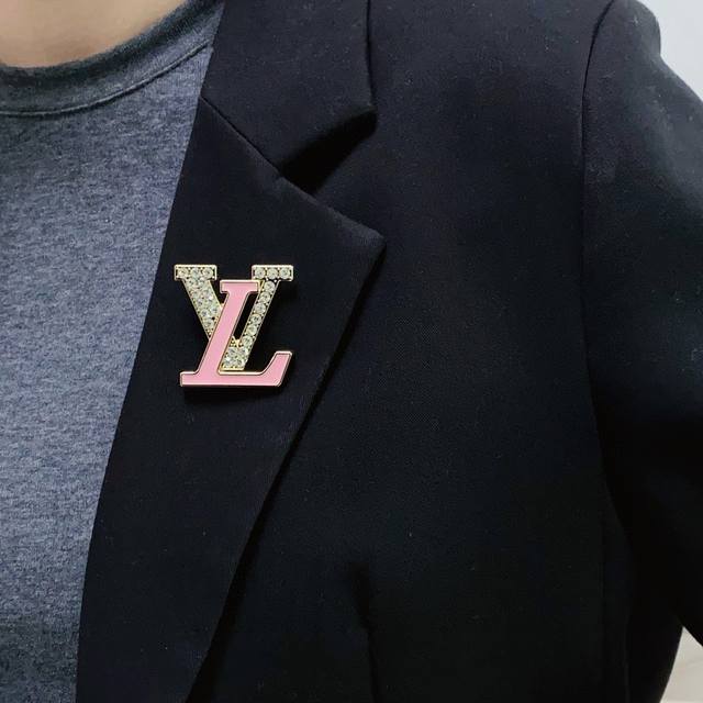 louis Vuitton Louis Vuitton Counter New Oil Drop Diamond Colored Brooch Lv Is