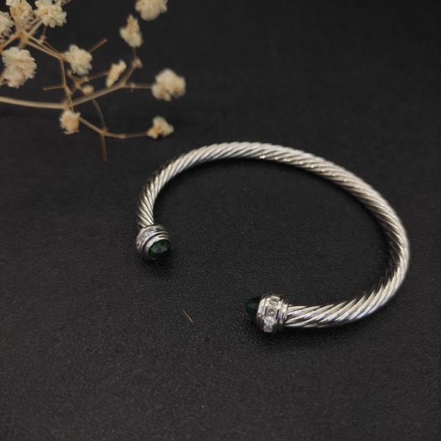 david Yurman 5Mm Inlaid Stone Dark Green Diamond Bracelet Recommended For Wri
